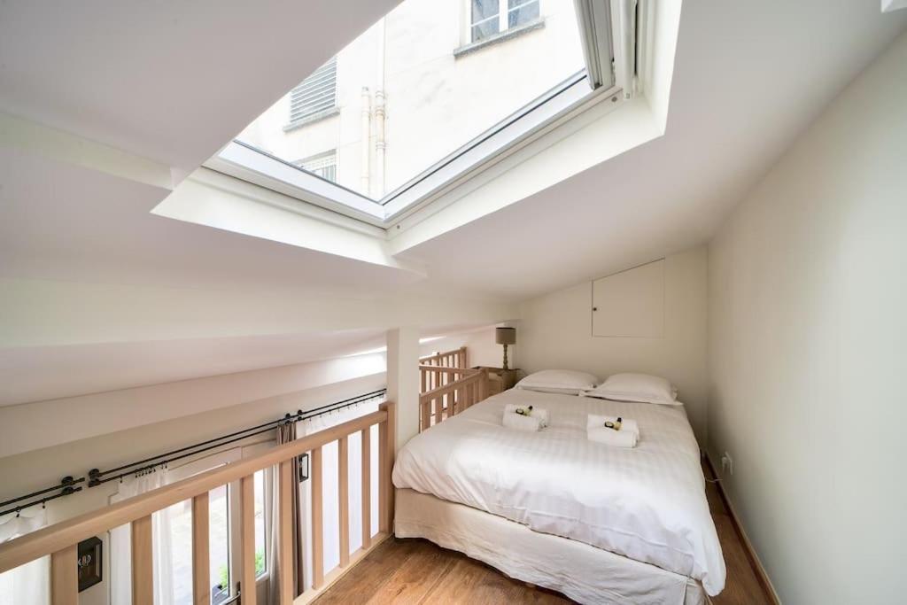 Superbe Maisonnette Neuve Au Coeur De ปารีส ภายนอก รูปภาพ